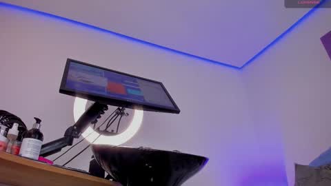 Eva online show from 11.26.25