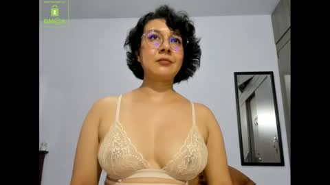 Eva online show from 12.20.24