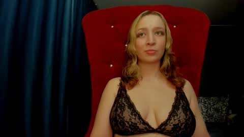 Ice Goddess online show from 10.14.25