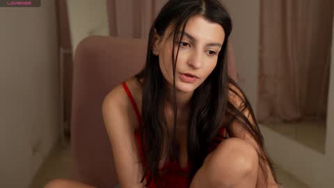 EVA  online show from 01.11.25
