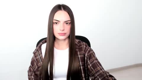 Snapshot of eva_rossee_ chatting on 01.23.25 Eva online show from 01.23.25