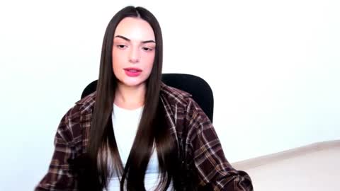 Snapshot of eva_rossee_ chatting on 01.30.25 Eva online show from 01.30.25