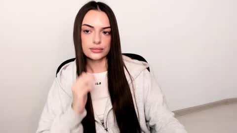 Snapshot of eva_rossee_ chatting on 02.02.25 Eva online show from 02.02.25