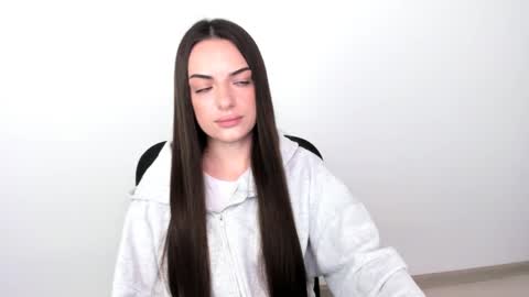 Snapshot of eva_rossee_ chatting on 02.21.25 Eva online show from 02.21.25