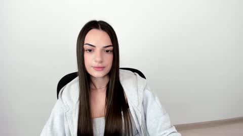 Snapshot of eva_rossee_ chatting on 02.26.25 Eva online show from 02.26.25