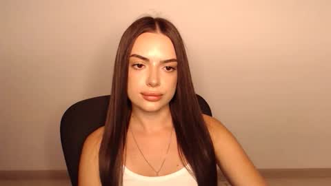 Snapshot of eva_rossee_ chatting on 09.09.25 Eva online show from 09.09.25