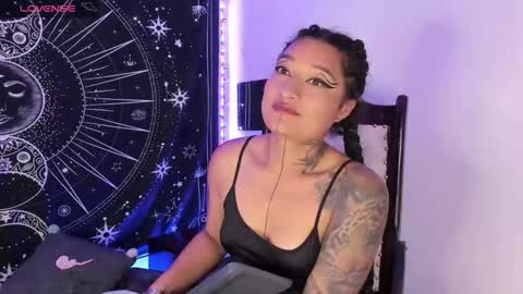 Eva  online show from 10.19.25