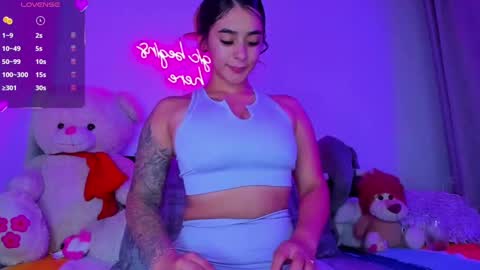 Eva Shinee online show from 09.23.25