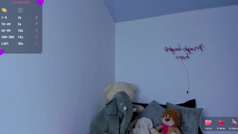 Eva Shinee online show from 02.17.26