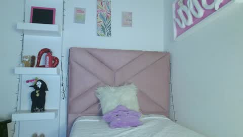 Snapshot of eva_sin18 chatting on 04.09.26 Eva Sin online show from 04.09.26