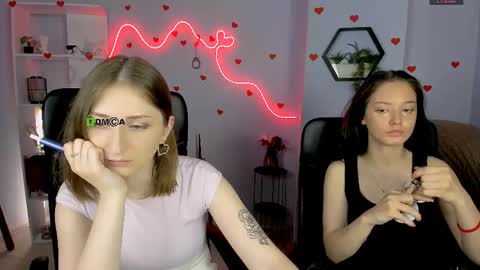 Snapshot of eva_smiith_ chatting on 05.19.26 Eva online show from 05.19.26