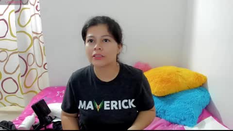 Snapshot of eva_sweet2 chatting on 12.29.24 Estefania online show from 12.29.24