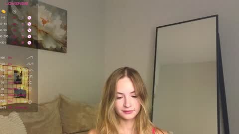 Hello Im Eva online show from 12.03.24