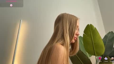 Hello Im Eva online show from 07.29.26