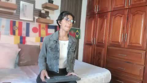 Eva online show from 06.16.26