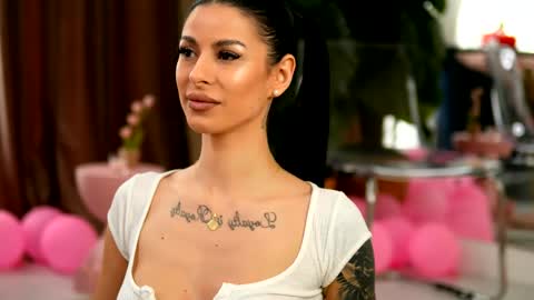 Eva  online show from 04.05.26