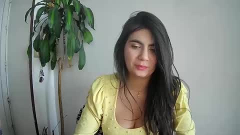 evacollins12 online show from 01.07.25