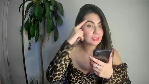 evacollins12 online show from 01.09.25