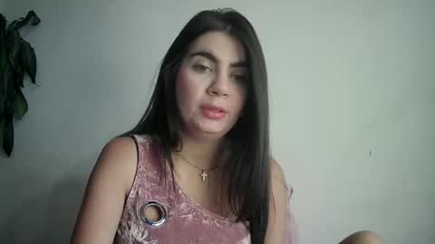 evacollins12 online show from 02.13.25