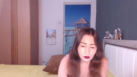 Snapshot of evafromheaven chatting on 01.03.25 Eva online show from 01.03.25