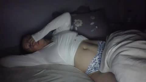 Snapshot of evaglad chatting on 10.07.25 evaglad online show from 10.07.25