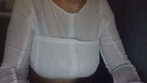 Snapshot of evaglad chatting on 10.21.25 evaglad online show from 10.21.25