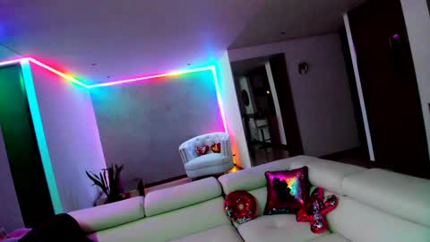 Eva Gomez online show from 11.03.25