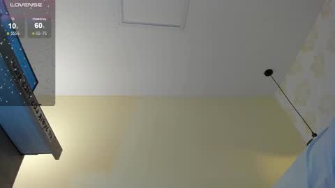 Snapshot of evagreco chatting on 02.14.25 E V A online show from 02.14.25
