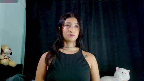 Evah Lee online show from 09.25.25