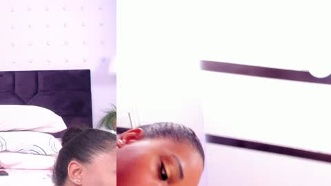 Snapshot of evahalston chatting on 02.05.25 evahalston online show from 02.05.25