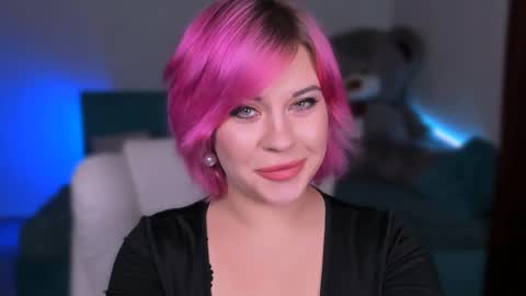 Eva online show from 12.22.24