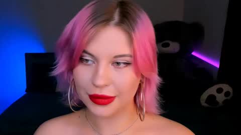 Eva online show from 01.12.25