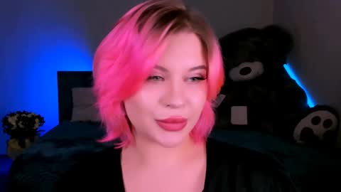 Eva online show from 02.15.25