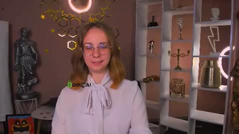 Snapshot of evalora_vei chatting on 06.09.26 evalora online show from 06.09.26