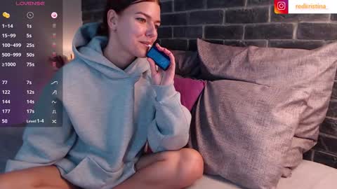 Snapshot of evamerlo chatting on 11.11.25 Kristina online show from 11.11.25