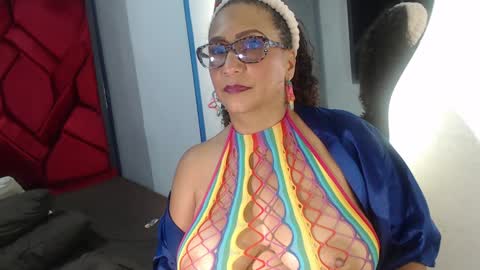 Eva Mills online show from 01.29.25