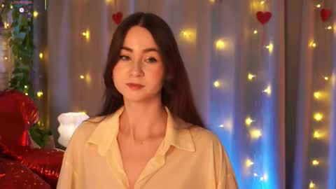 Snapshot of evamossi chatting on 02.13.26 Eva online show from 02.13.26