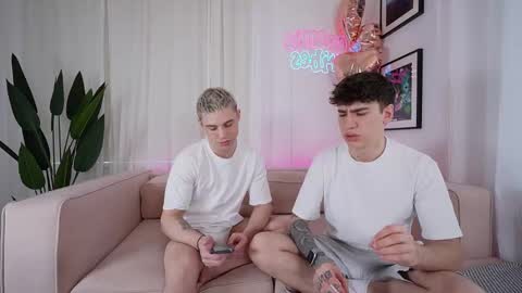 Snapshot of evan_white_ chatting on 03.09.25 evan_white_ online show from 03.09.25