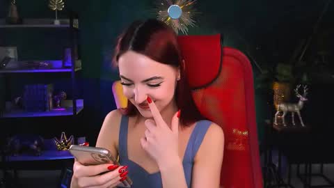 Eva  online show from 11.08.25