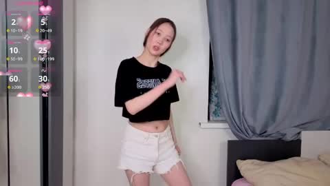 Hello im Lia online show from 06.05.26
