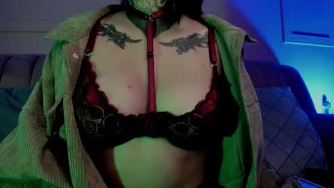 Eva online show from 02.14.25