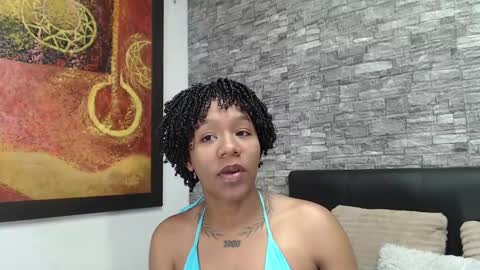 Snapshot of evans_susana chatting on 03.01.25 Evan and Susan online show from 03.01.25