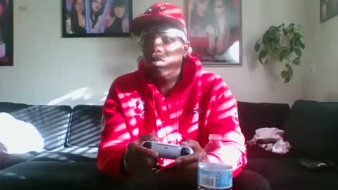 evanschris2048 online show from 11.21.25