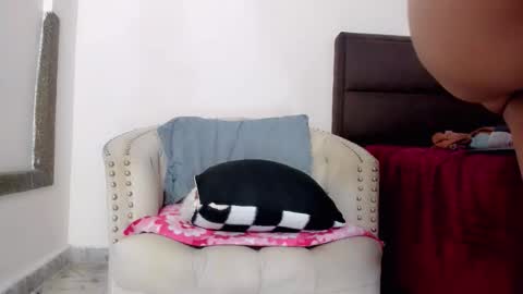 Snapshot of evansfenty chatting on 04.13.26 evansfenty online show from 04.13.26