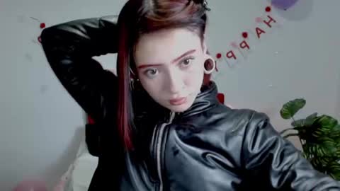 Evanssa lx online show from 09.17.25