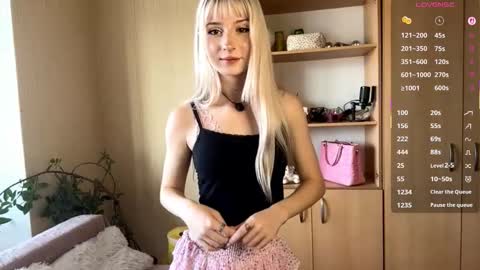 Eva online show from 11.08.25