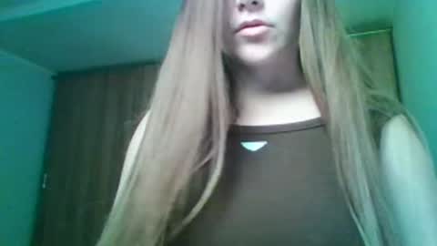 evasapples2026 online show from 03.10.26