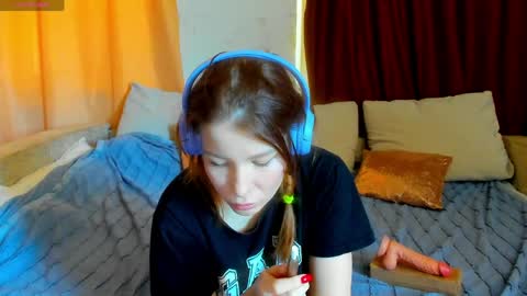 Eva online show from 04.10.26