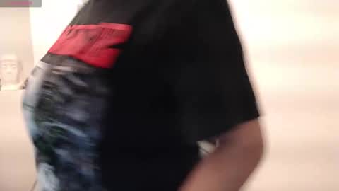 Eva Twiss online show from 11.08.25