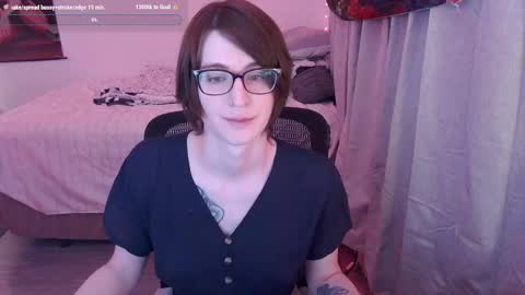 Snapshot of evavivi59 chatting on 02.16.25 Vivi online show from 02.16.25